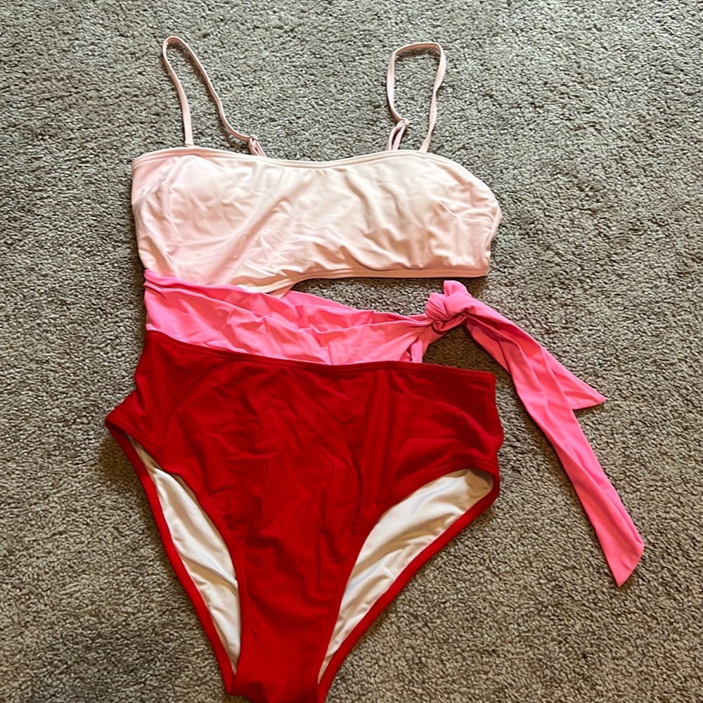 Pink Lily Colorblock One Piece Swimsuit - Size Large